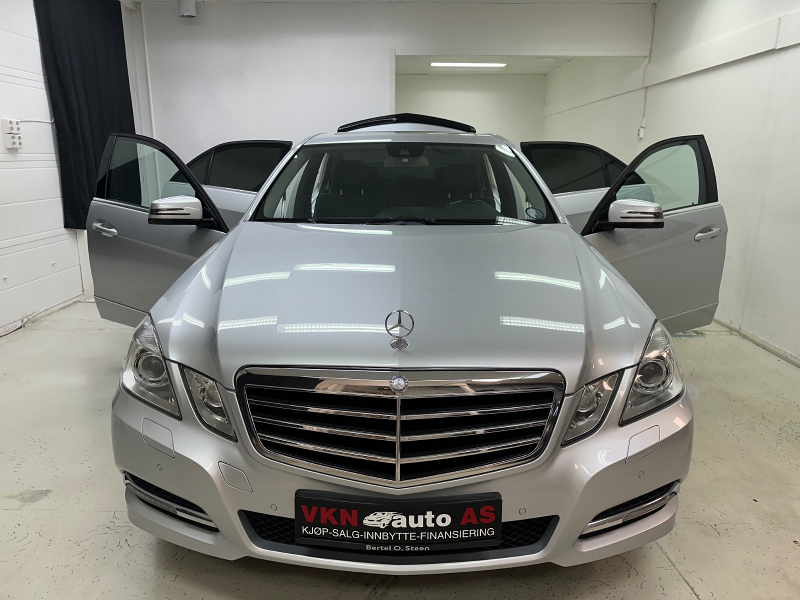 Mercedes-Benz E 220 CDI BlueEFFICIENCY 7G-Tronic Plus, 170hp, 2012