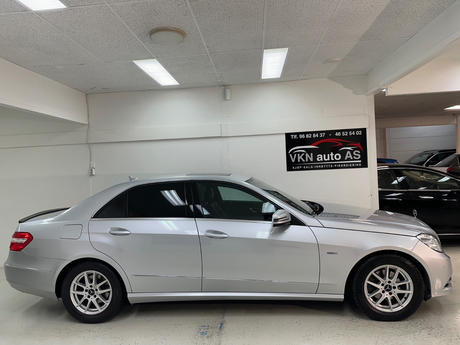 Mercedes-Benz E 220 CDI BlueEFFICIENCY 7G-Tronic Plus, 170hp, 2012