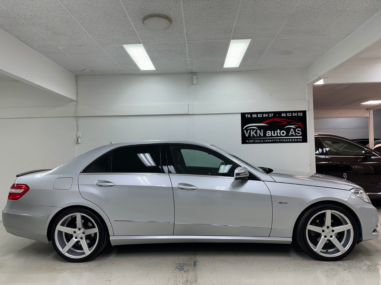 Mercedes-Benz E 220 CDI BlueEFFICIENCY 7G-Tronic Plus, 170hp, 2012