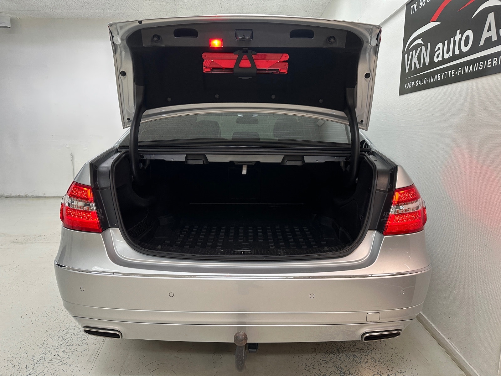Mercedes-Benz E 220 CDI BlueEFFICIENCY 7G-Tronic Plus, 170hp, 2012