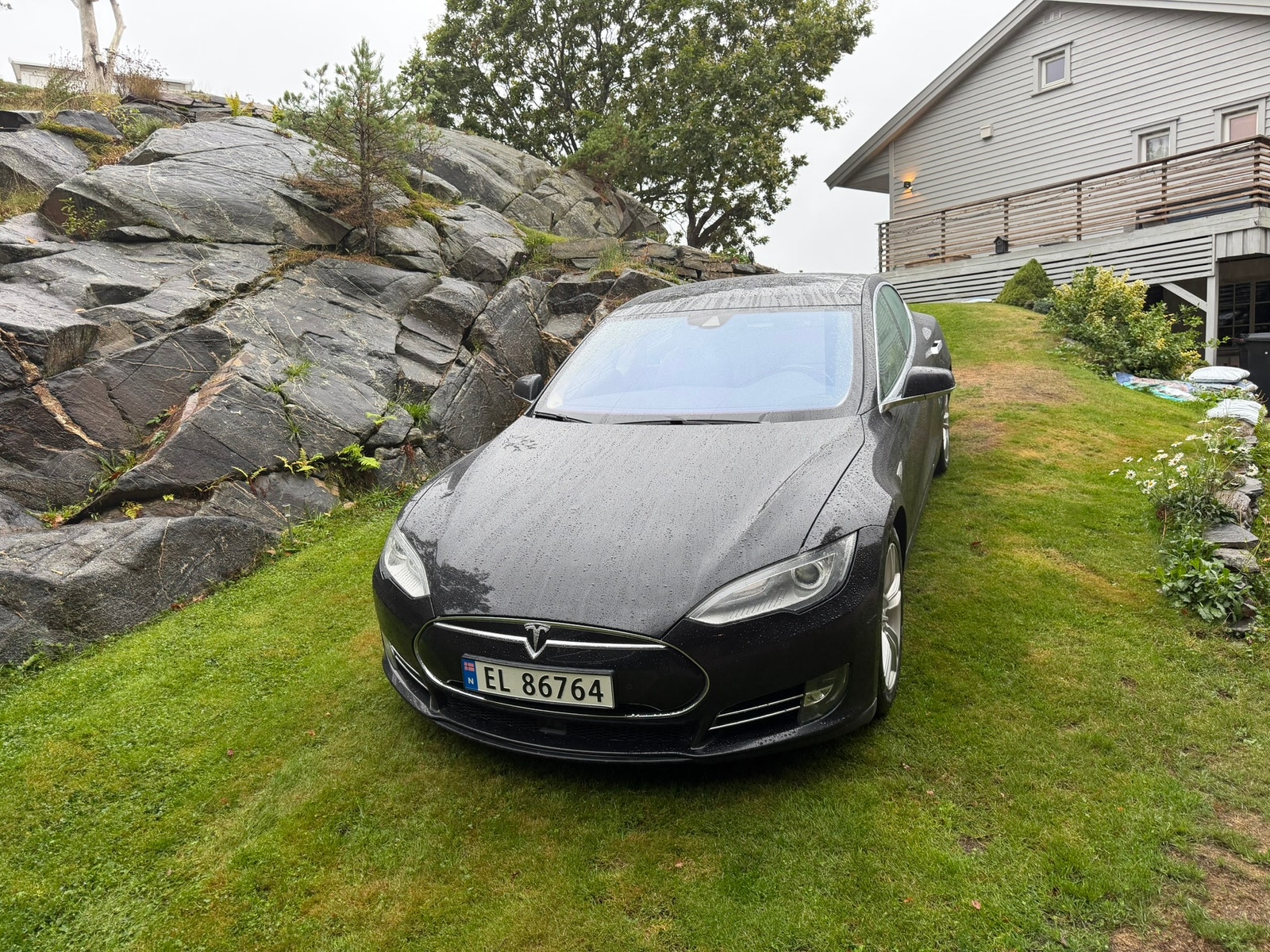 Tesla Model S 70D, 333ps, 2015