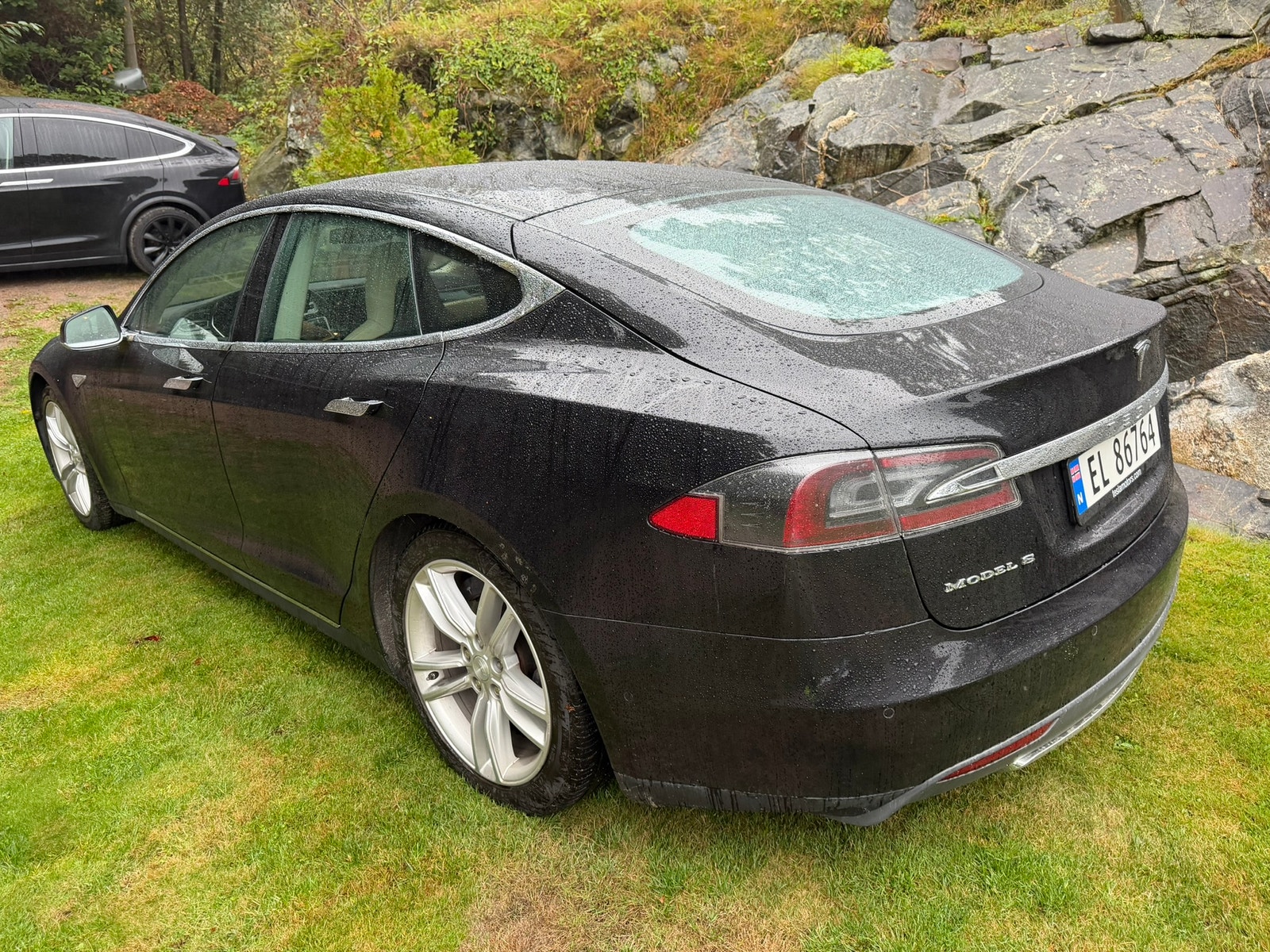Tesla Model S 70D, 333ps, 2015