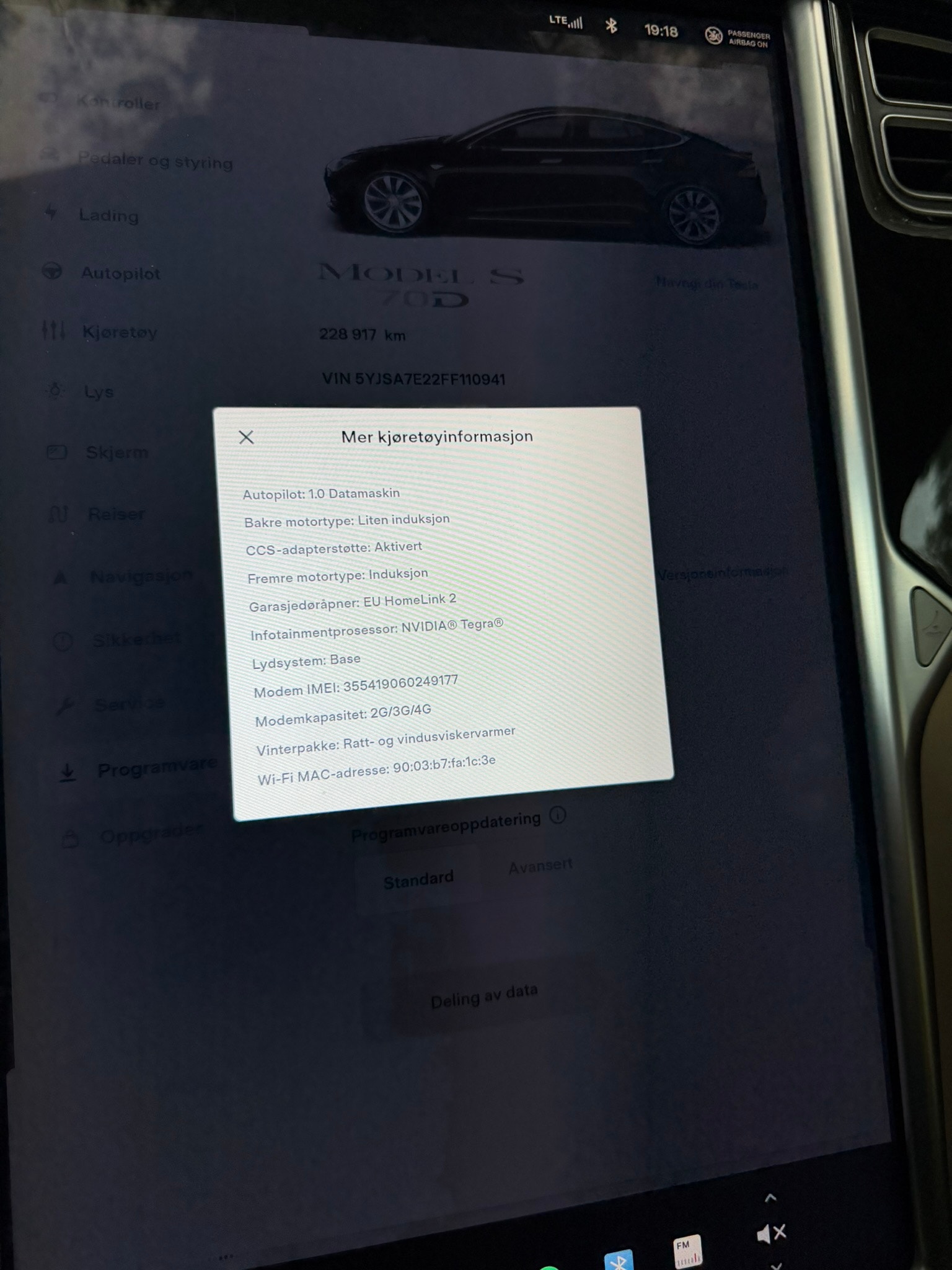 Tesla Model S 70D, 333ps, 2015