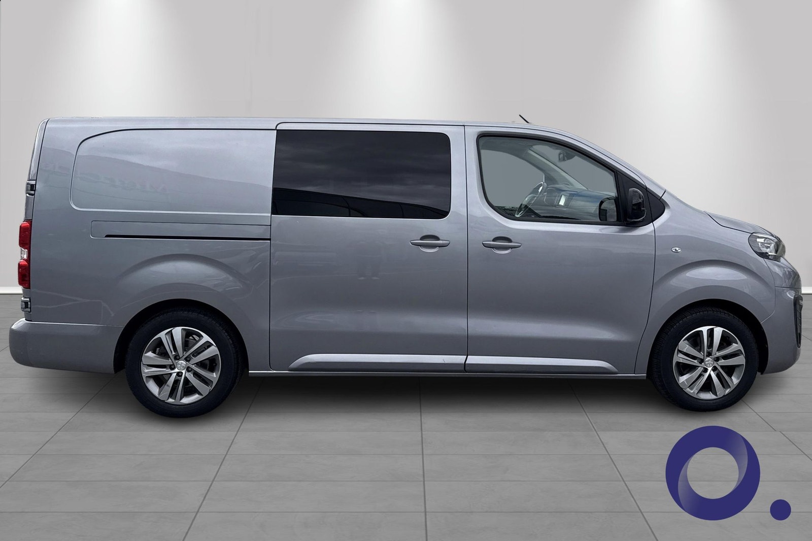 Peugeot e-Expert 75, 136hp, 2022