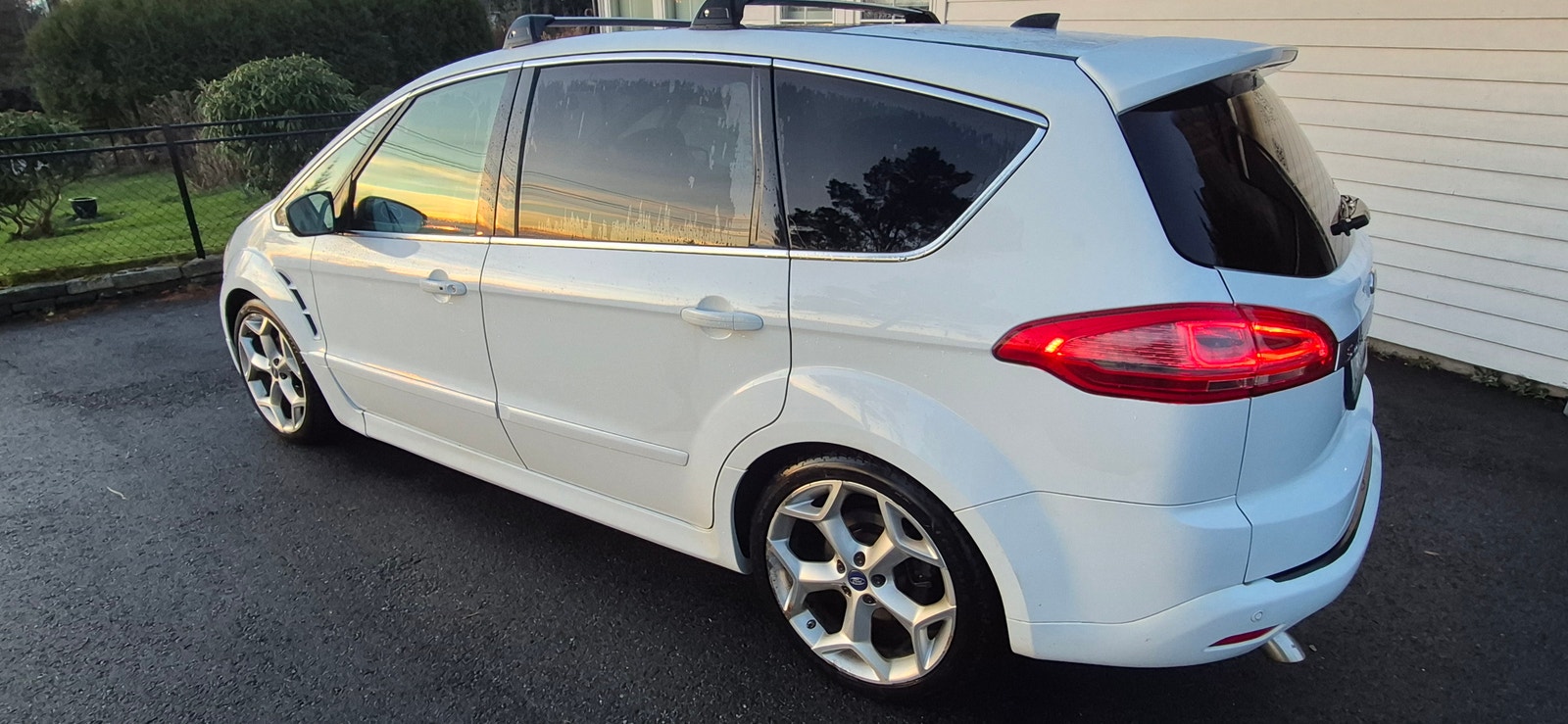 Ford S-MAX 2.0 TDCi Powershift, 6-trinn, 140hk, 2015