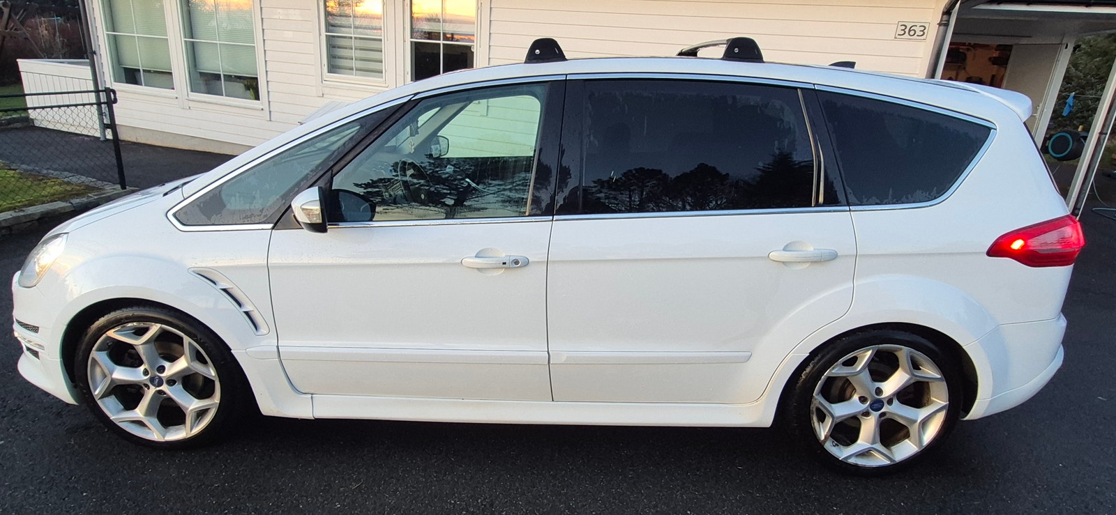 Ford S-MAX 2.0 TDCi Powershift, 6-trinn, 140hk, 2015