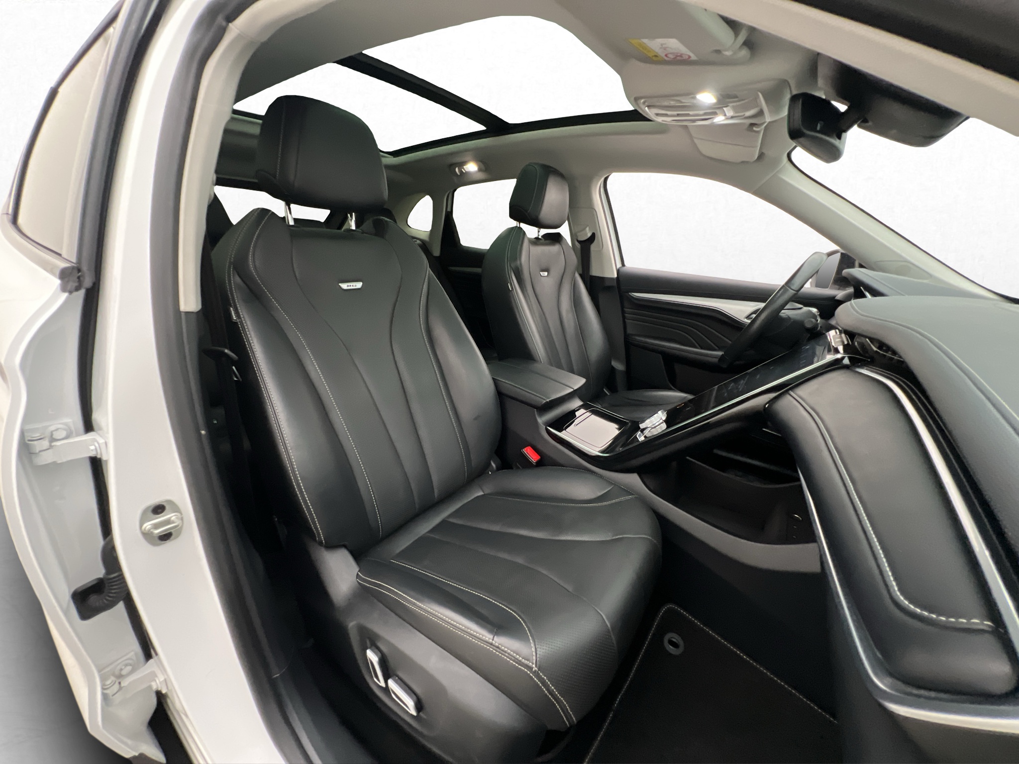 MG Marvel R Automatic, 180hp, 2022