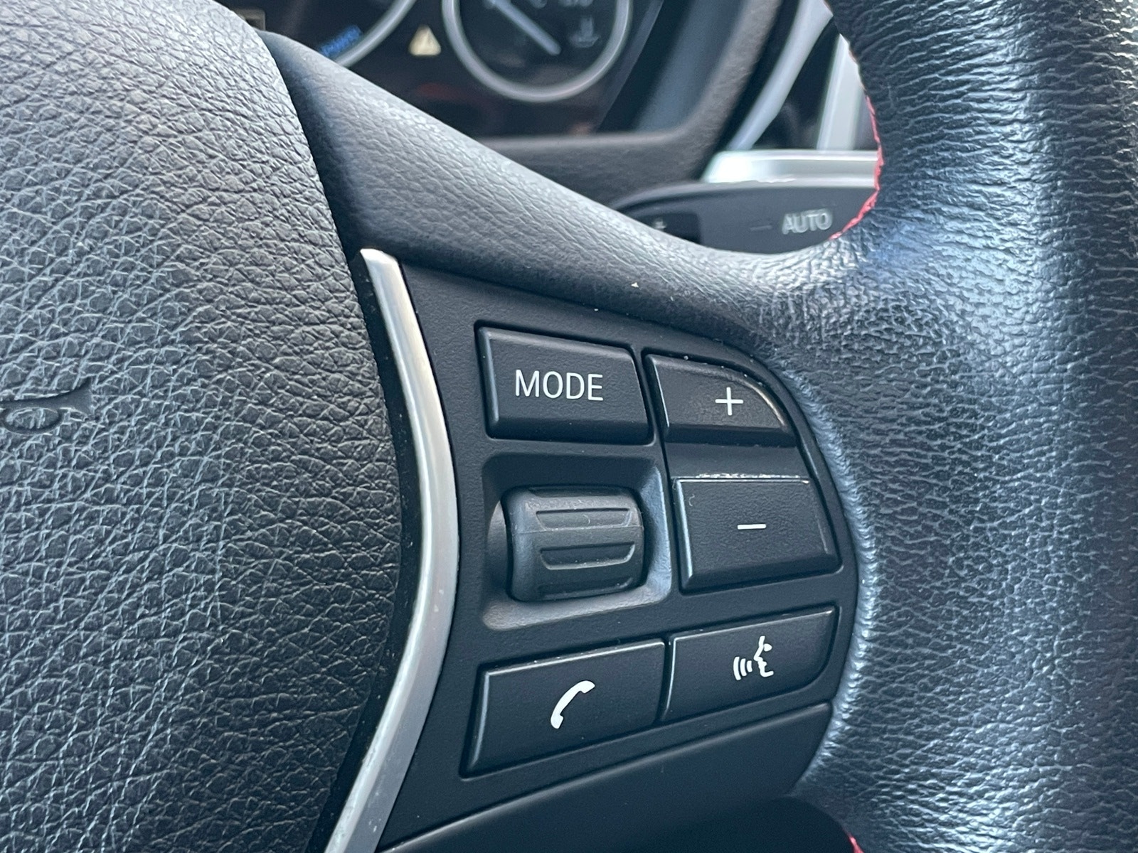 BMW 330e Sedan Steptronic, 8-trins, 252ps, 2017