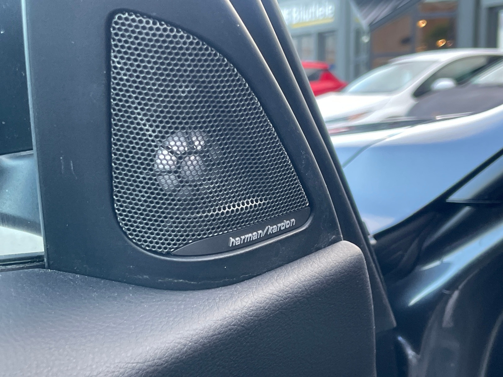 BMW 330e Sedan Steptronic, 8-trins, 252ps, 2017