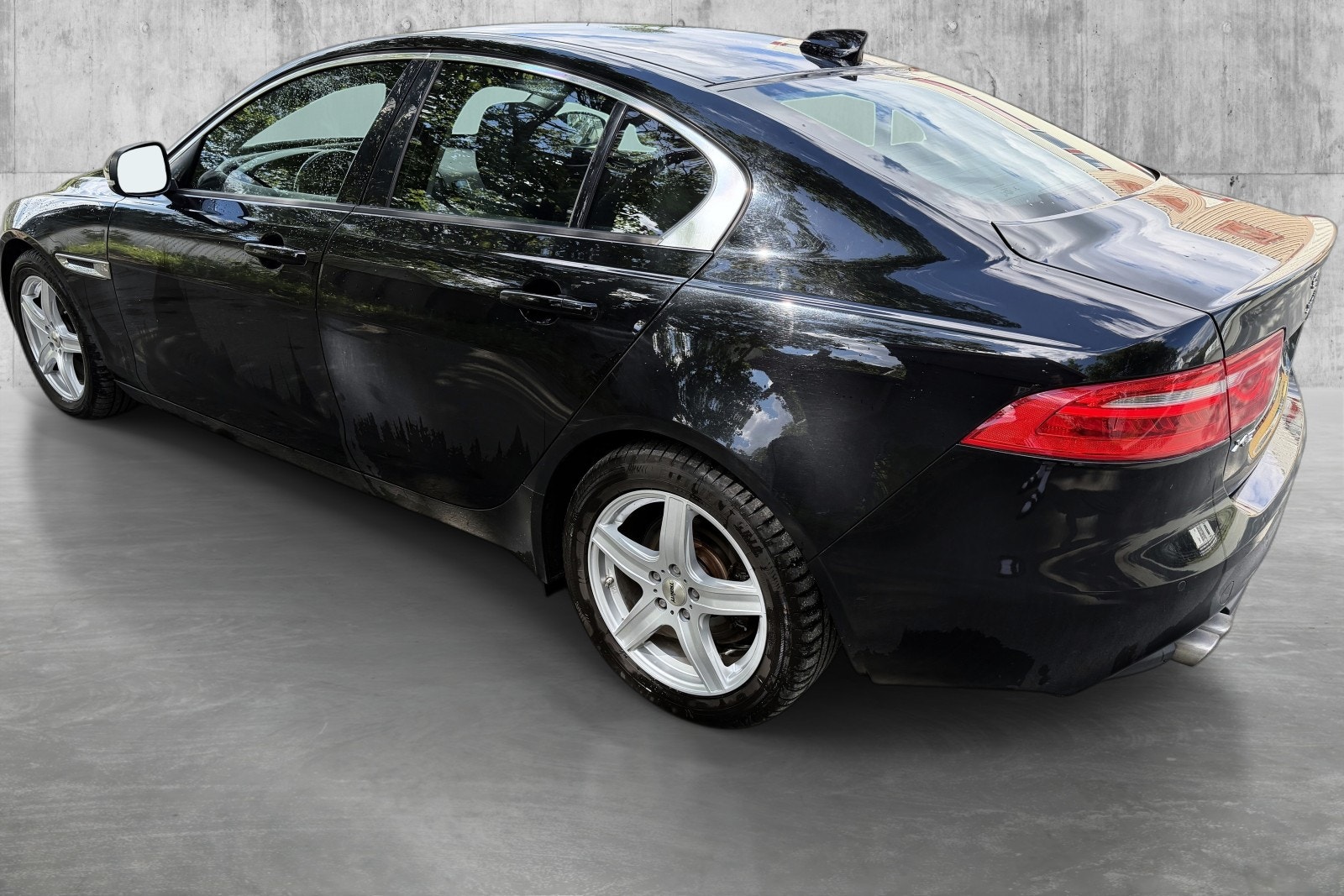 Jaguar XE 20d Automatic, 8-trins, 180ps, 2017