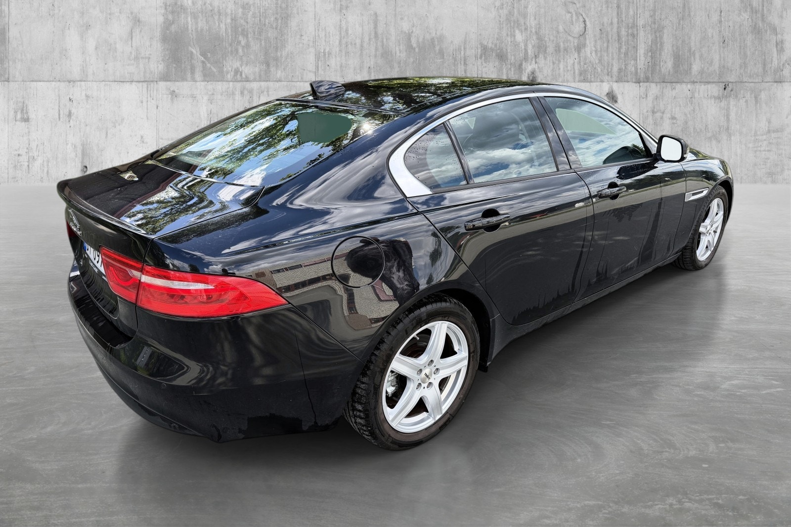 Jaguar XE 20d Automatic, 8-trins, 180ps, 2017