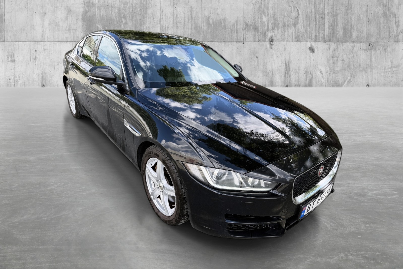 Jaguar XE 20d Automatic, 8-trins, 180ps, 2017