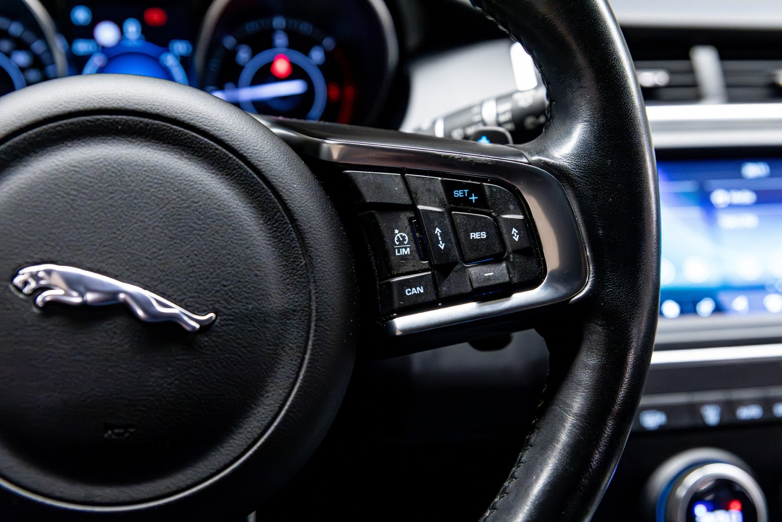 Jaguar E-Pace D150 AWD Automatisk, 9-trinn, 150hk, 2018