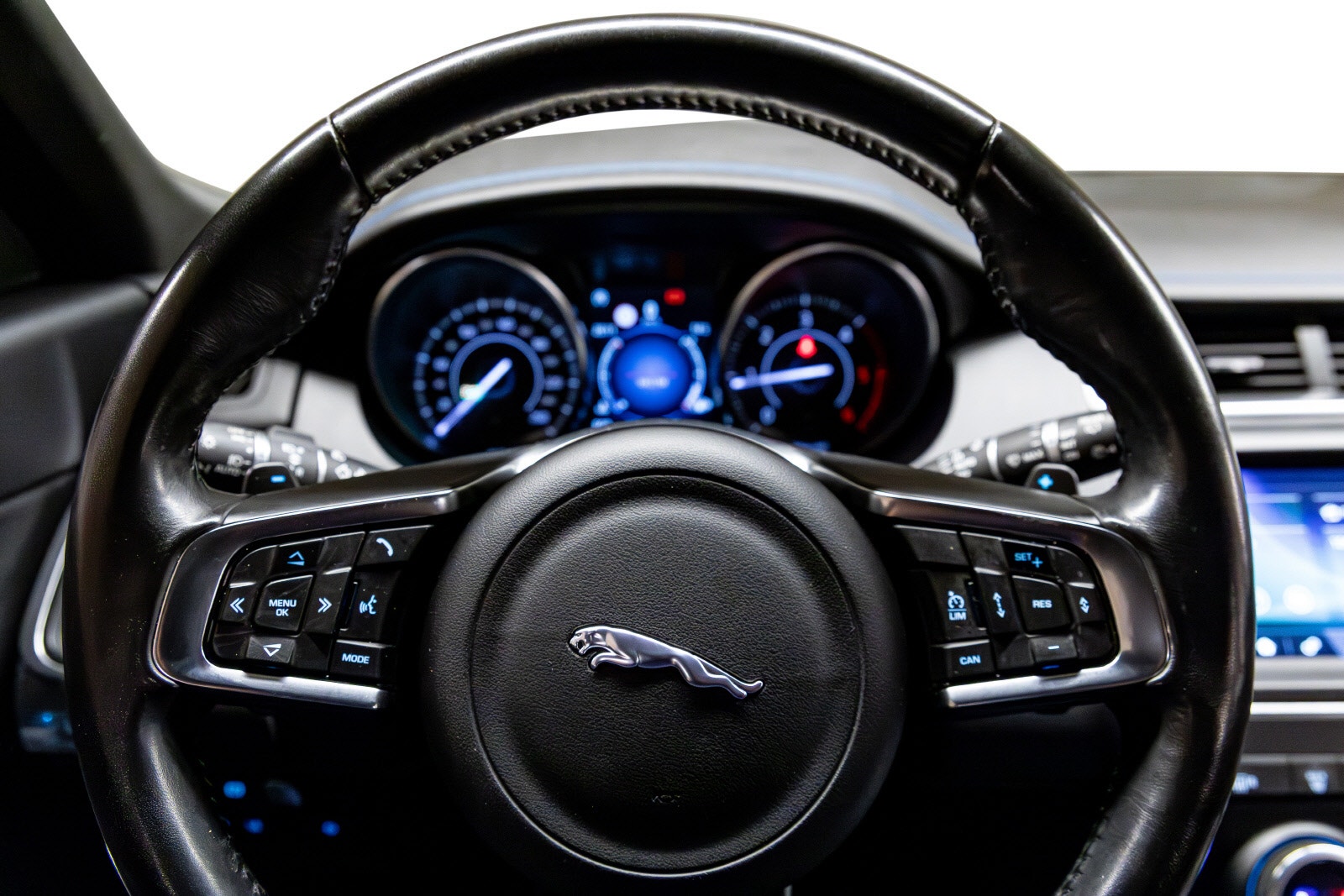 Jaguar E-Pace D150 AWD Automatisk, 9-trinn, 150hk, 2018