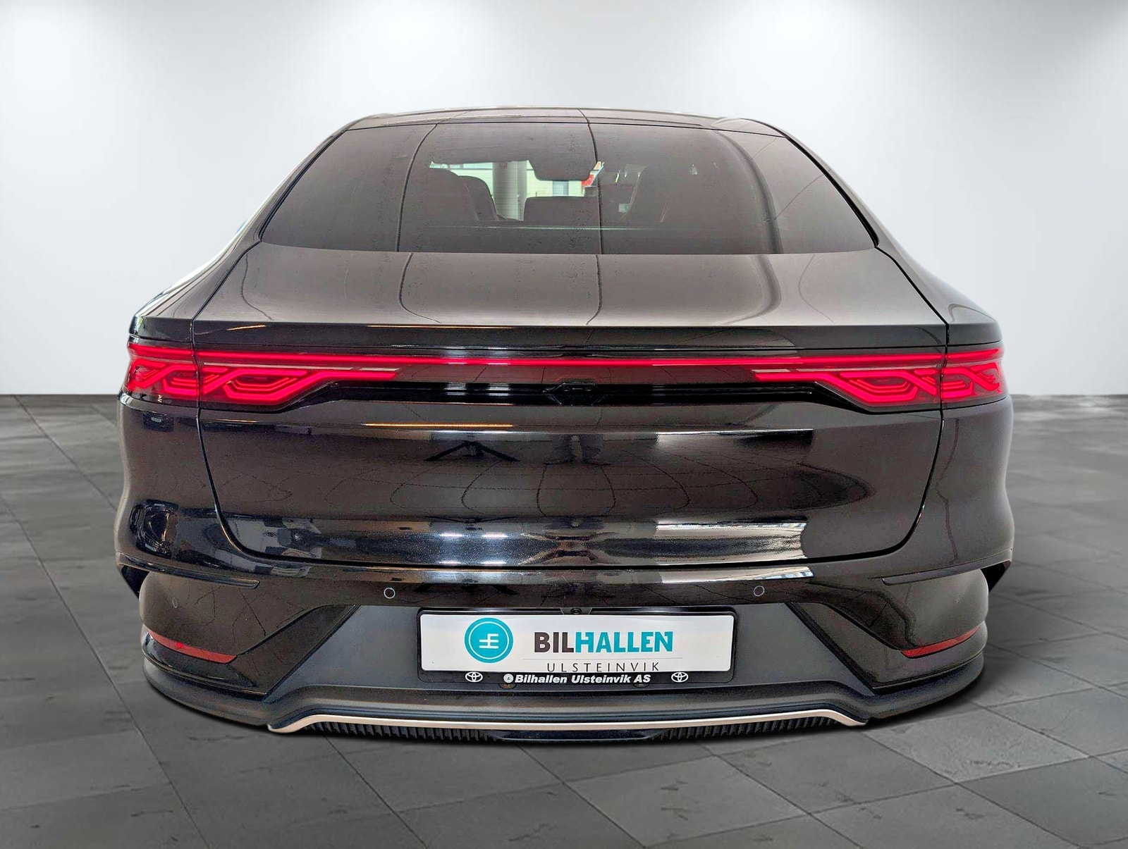 BYD Han EV AWD, 517hp, 2022