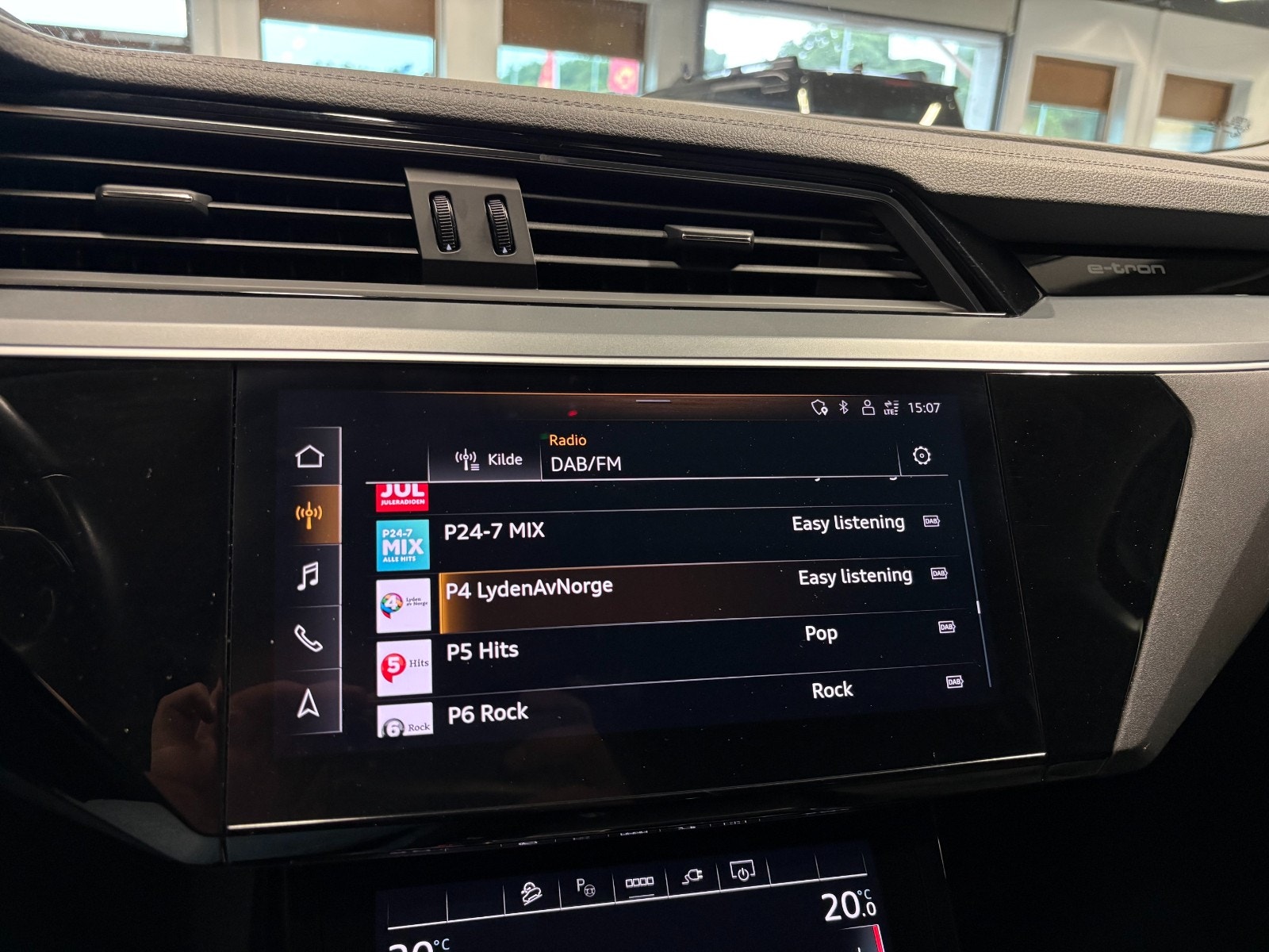 Audi e-tron 50 quattro, 313ps, 2021