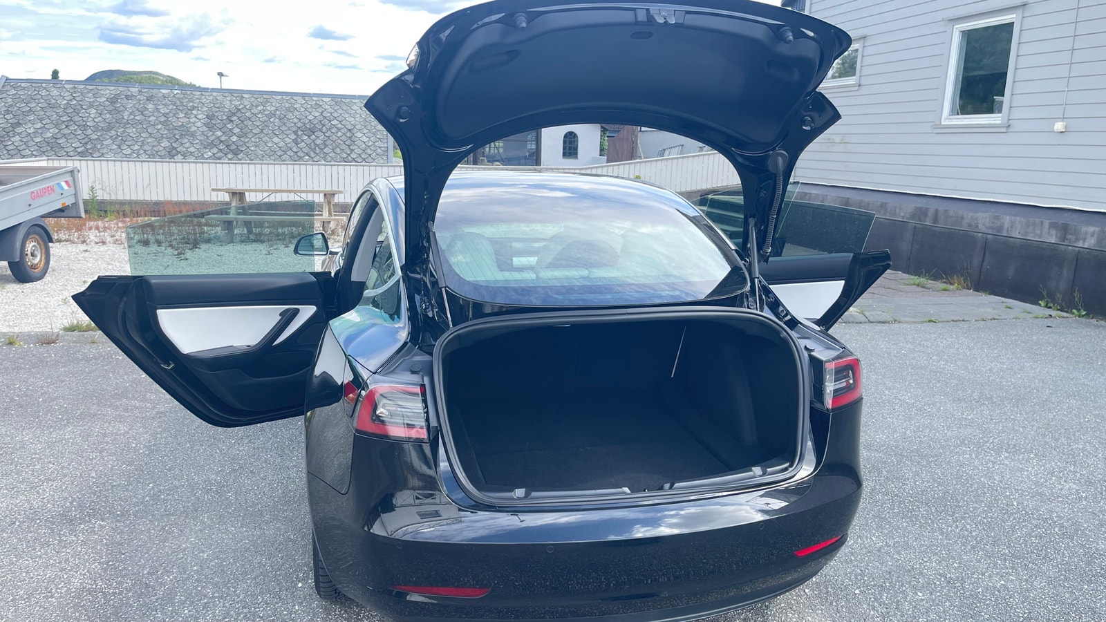 Tesla Model 3 Long Range AWD, 440hp, 2019