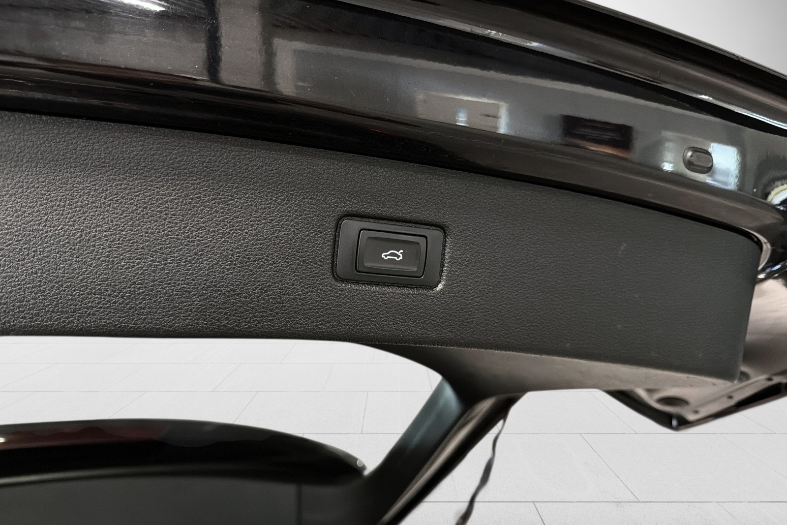 Audi Q7 e-Tron 3.0 TDI quattro TipTronic, 373hp, 2018