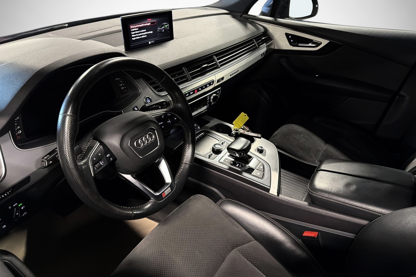 Audi Q7 e-Tron 3.0 TDI quattro TipTronic, 373hp, 2018