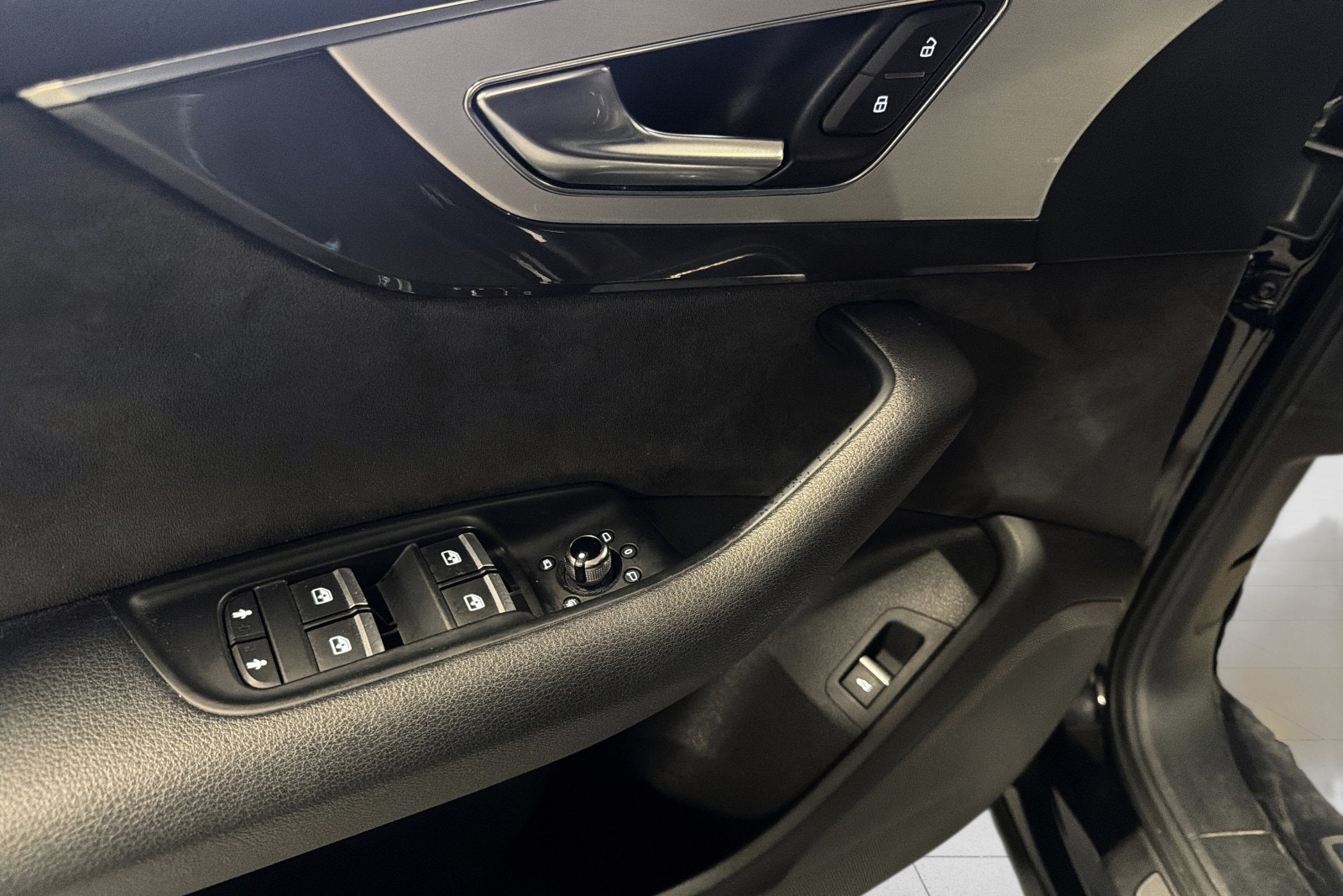 Audi Q7 e-Tron 3.0 TDI quattro TipTronic, 373hp, 2018