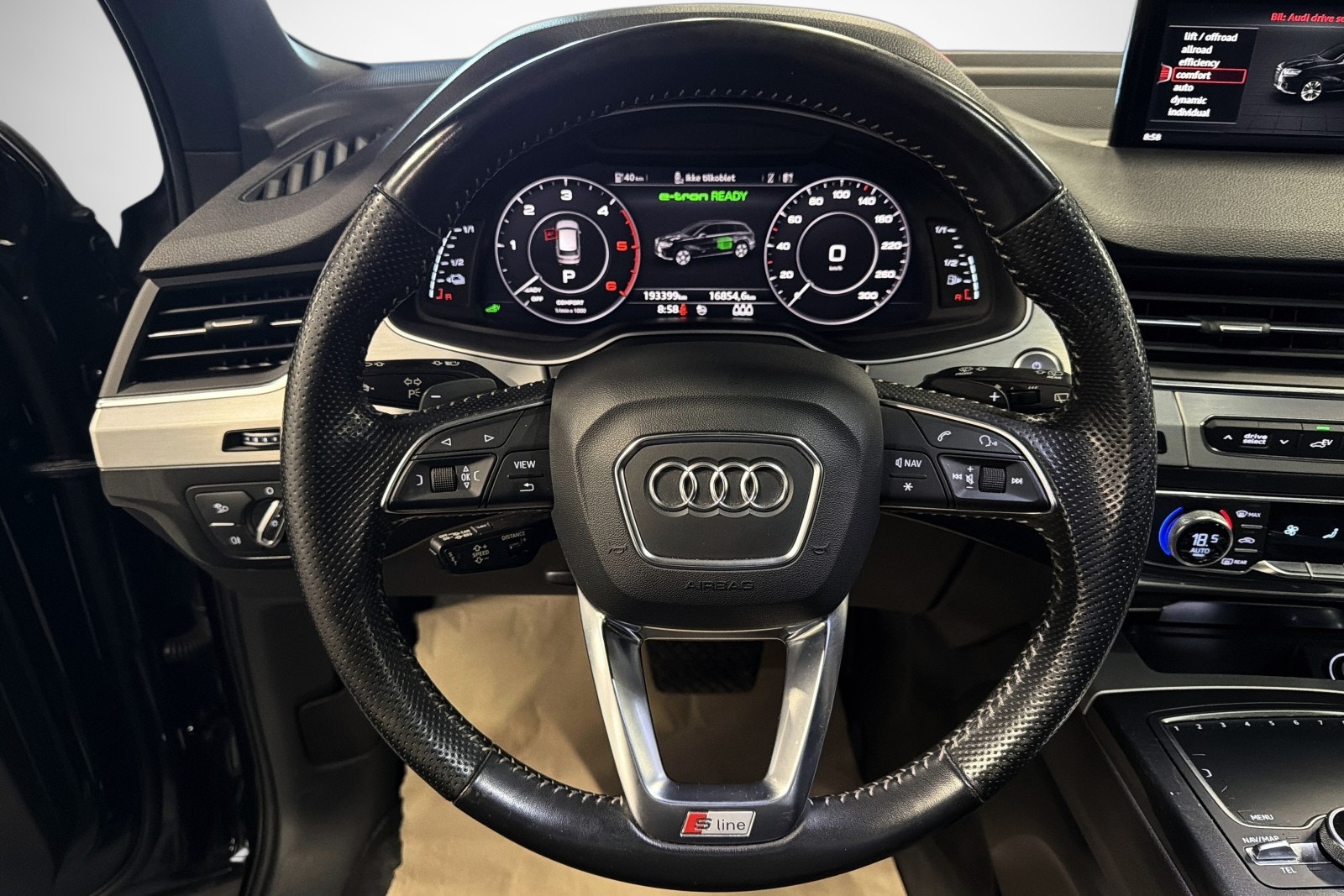 Audi Q7 e-Tron 3.0 TDI quattro TipTronic, 373hp, 2018