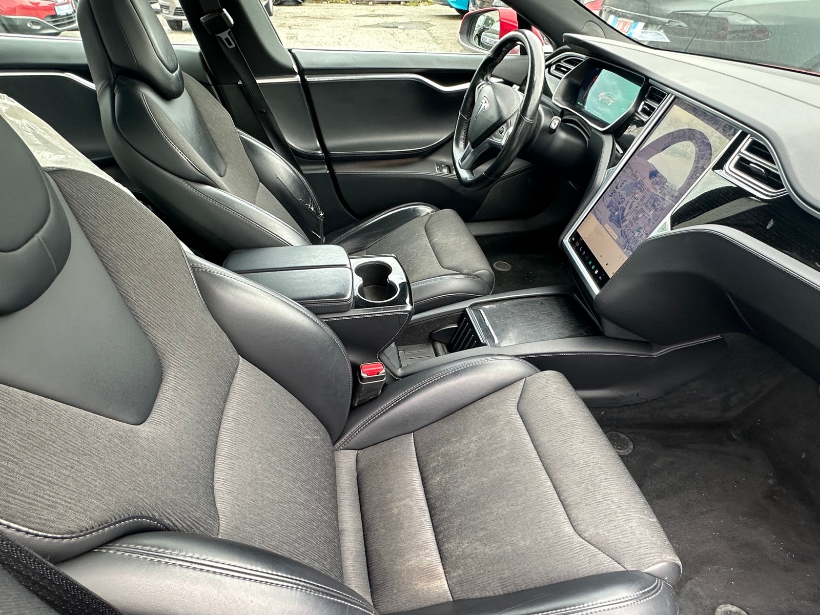 Tesla Model S 100D, 525ps, 2018