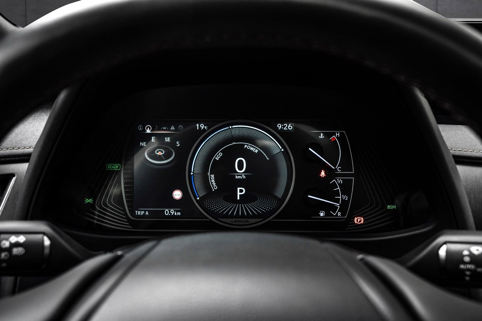 Lexus UX 250h E-Four CVT, 184hp, 2020