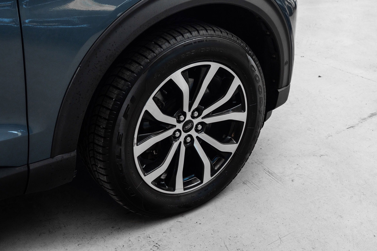 Ford Explorer Plug-In Hybrid SelectShift, 10-trins, 457ps, 2021