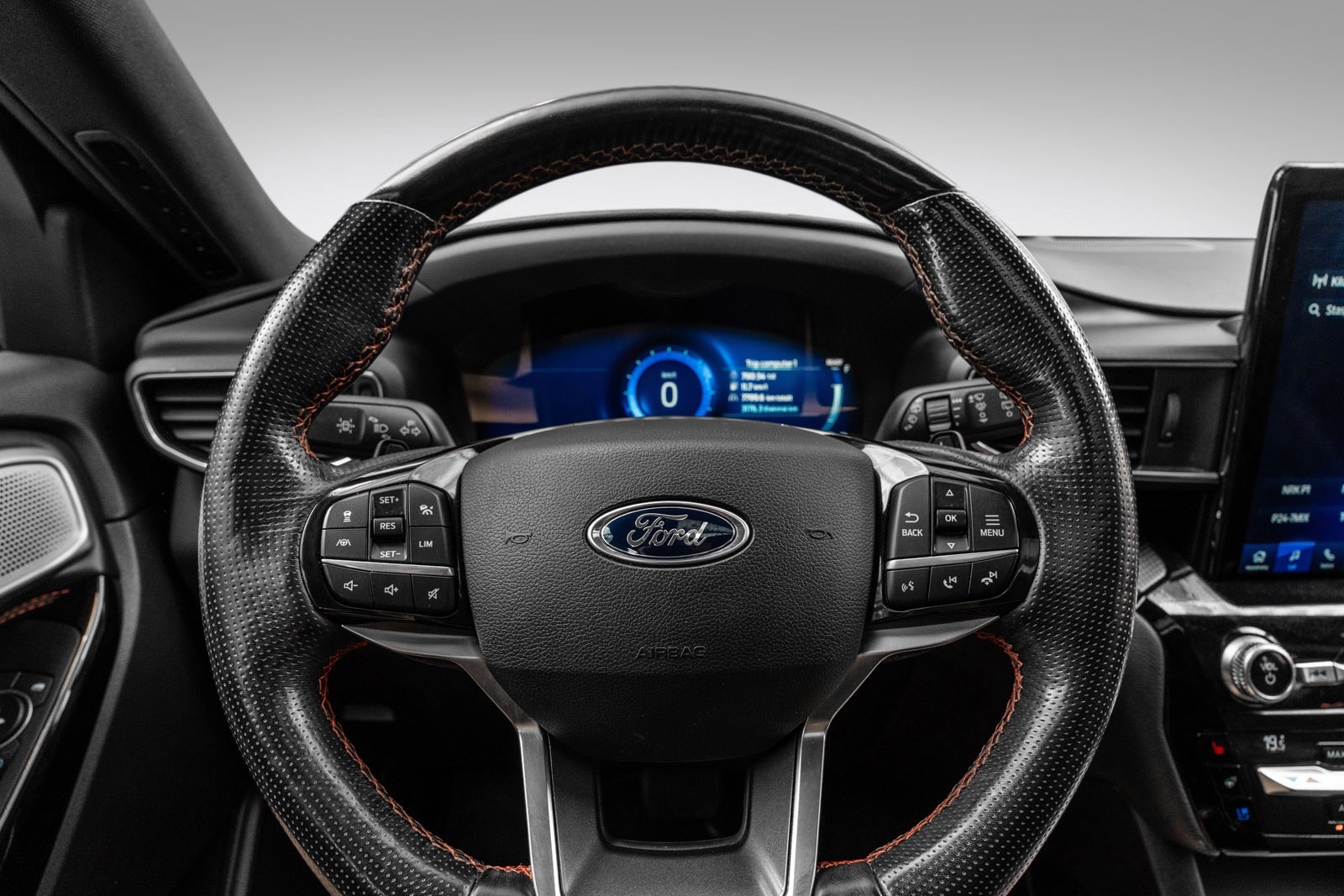 Ford Explorer Plug-In Hybrid SelectShift, 10-trins, 457ps, 2021