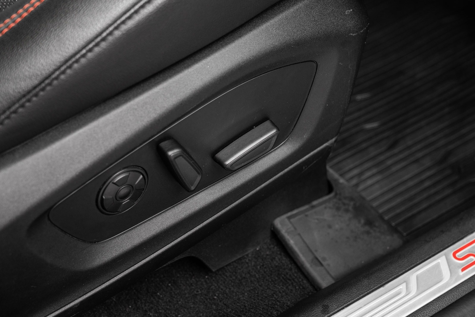 Ford Explorer Plug-In Hybrid SelectShift, 10-trins, 457ps, 2021