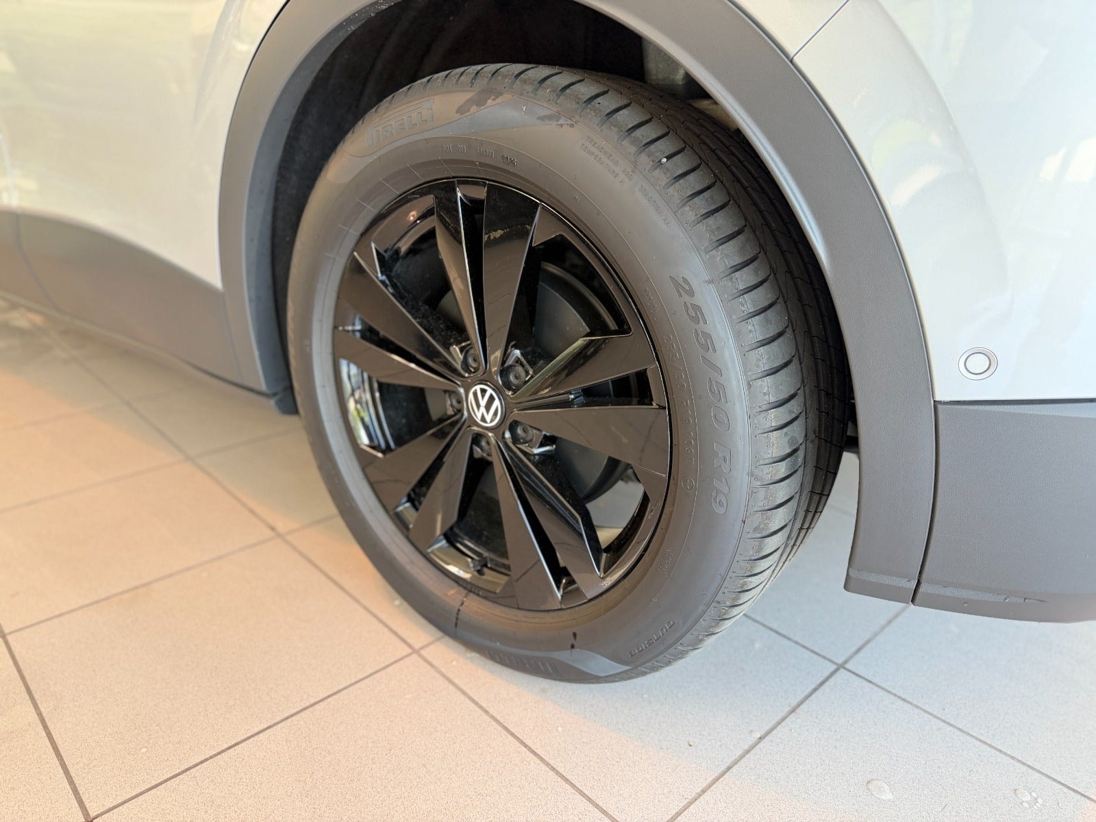 Volkswagen ID.4 Pro, 286ps, 2027
