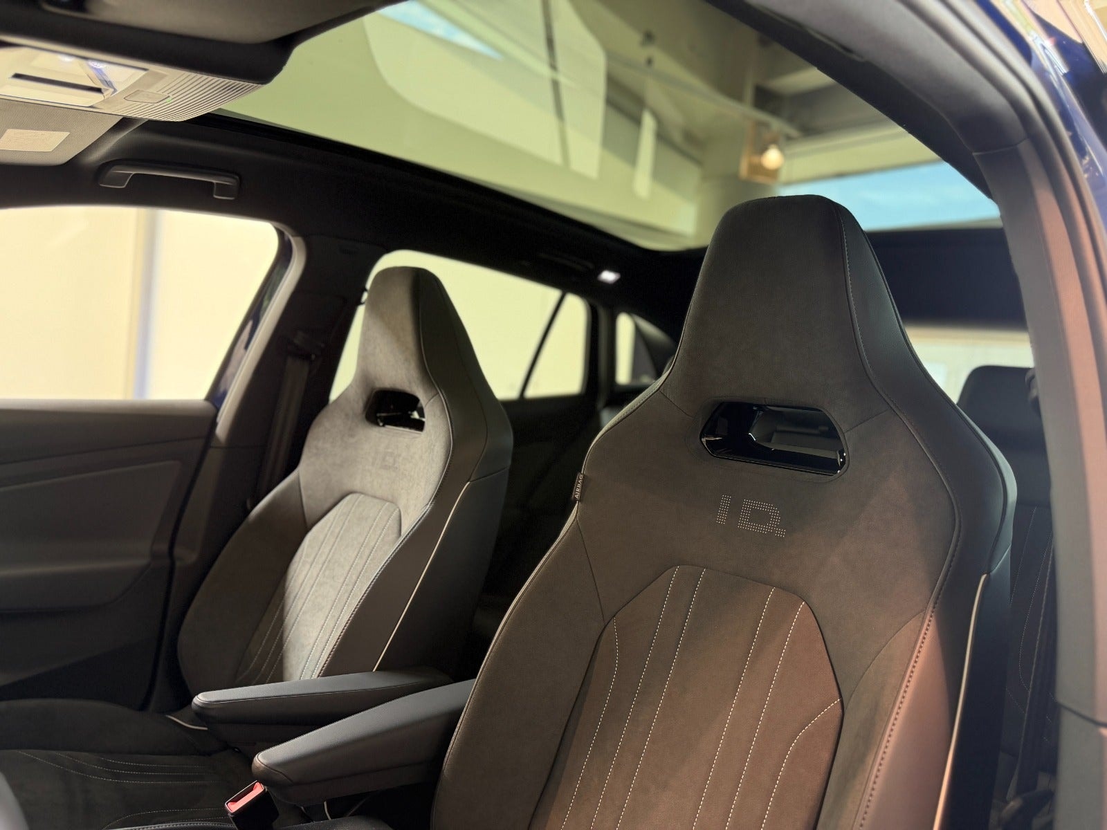 Volkswagen ID.4 Pro, 286ps, 2027
