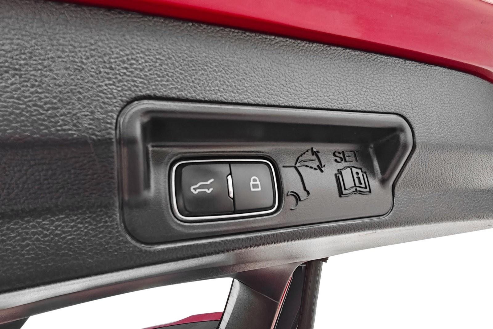 Ford Explorer Plug-In Hybrid SelectShift, 457hp, 2022
