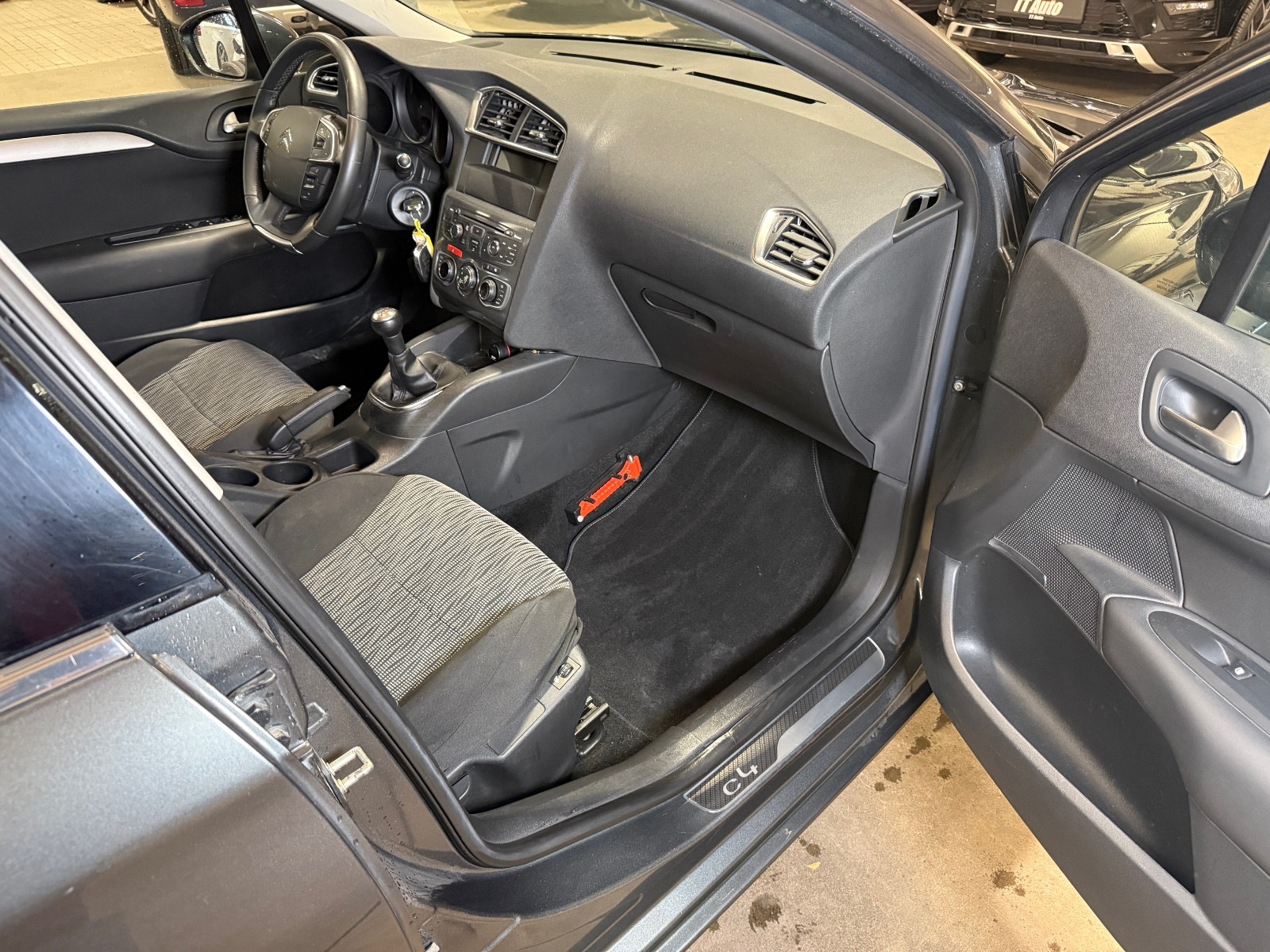 Citroën C4 1.6 HDi Manual, 92hp, 2011