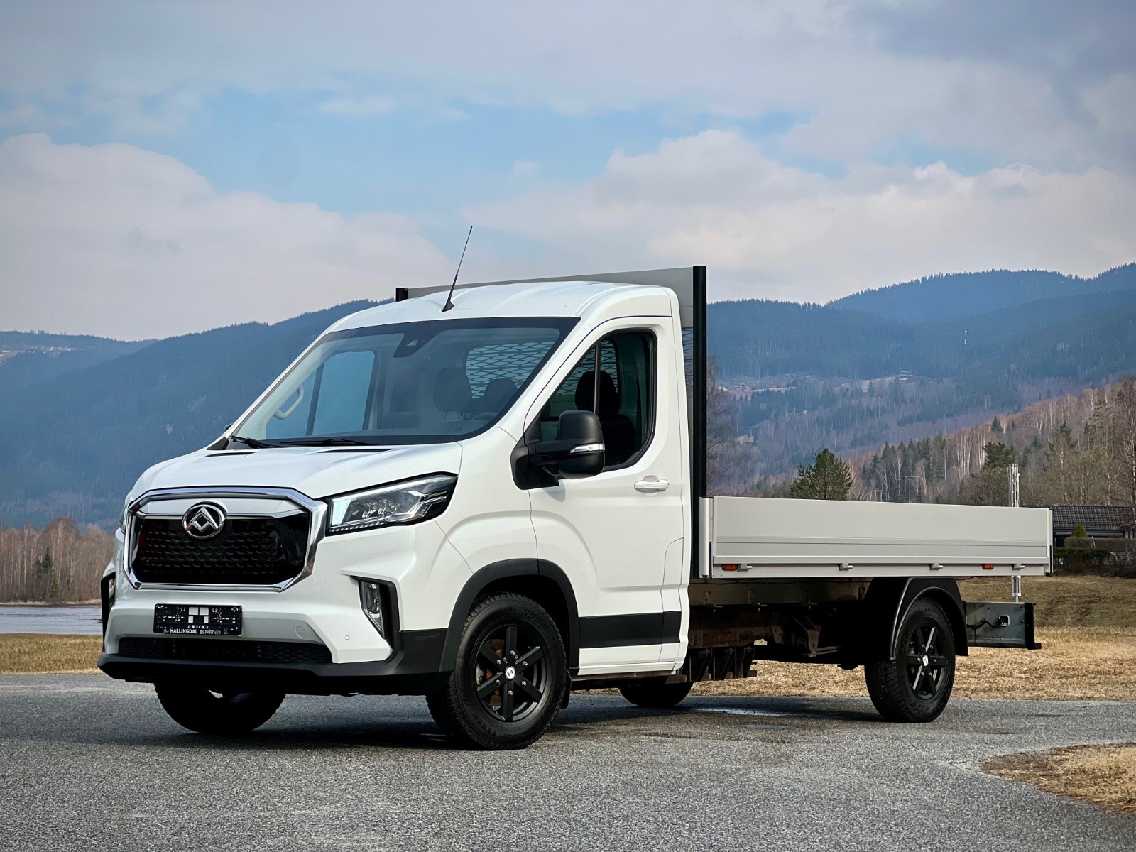Maxus e-Deliver 9 Chassis Cab 65 kWh, 204ps, 2025