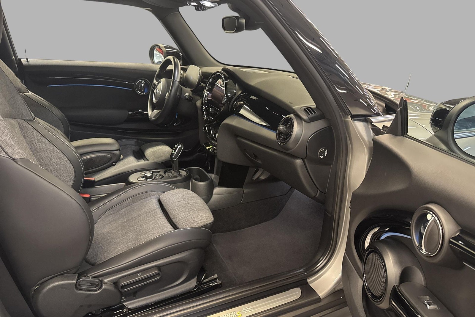 MINI Cooper SE, 184ps, 2024