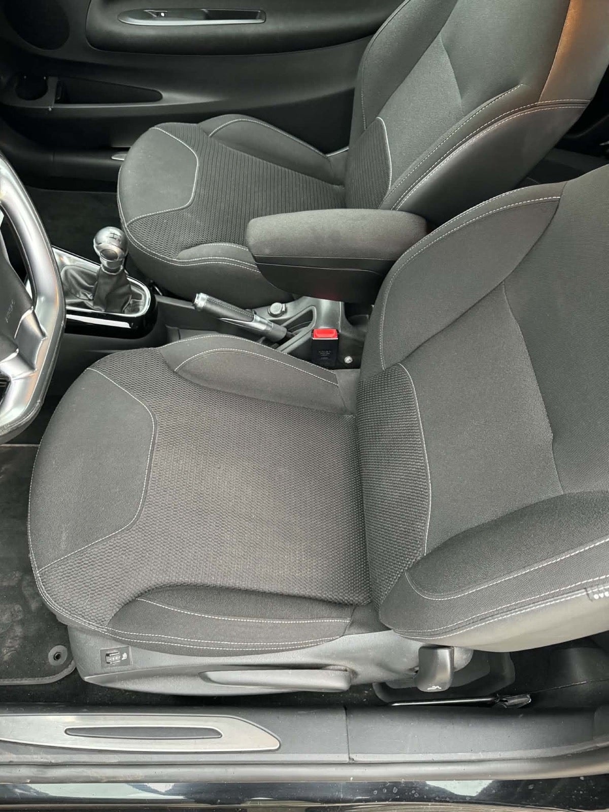 DS 3 1.6 BlueHDi Manual, 5-trins, 99ps, 2017