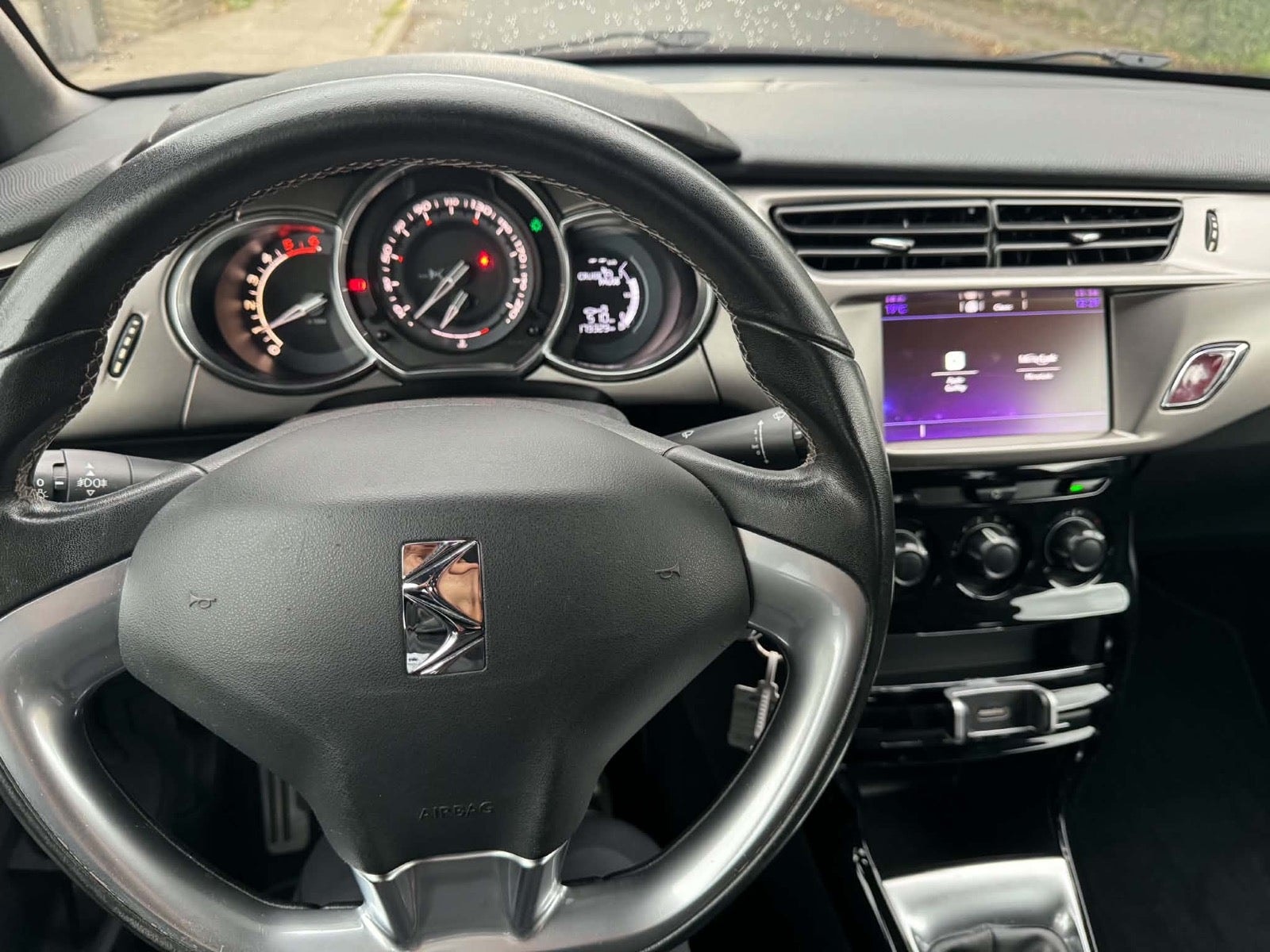DS 3 1.6 BlueHDi Manual, 5-trins, 99ps, 2017