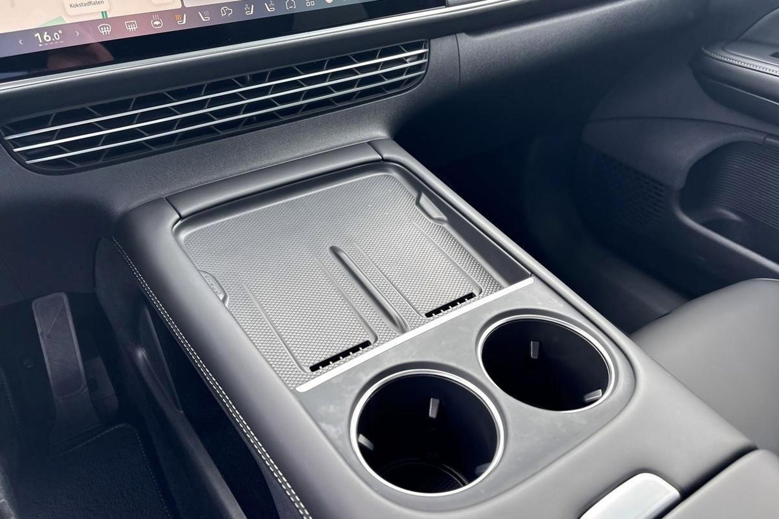 XPENG G6 Performance, 476ps, 2025