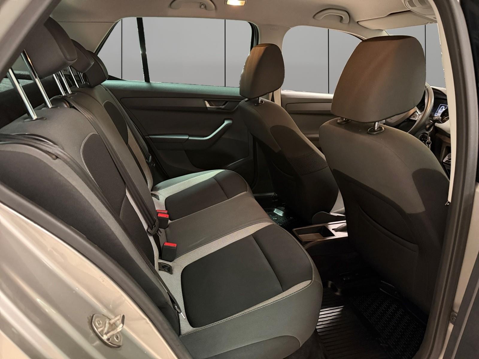 Škoda Fabia 1.0 MPI Manuell, 5-trinn, 75hk, 2017