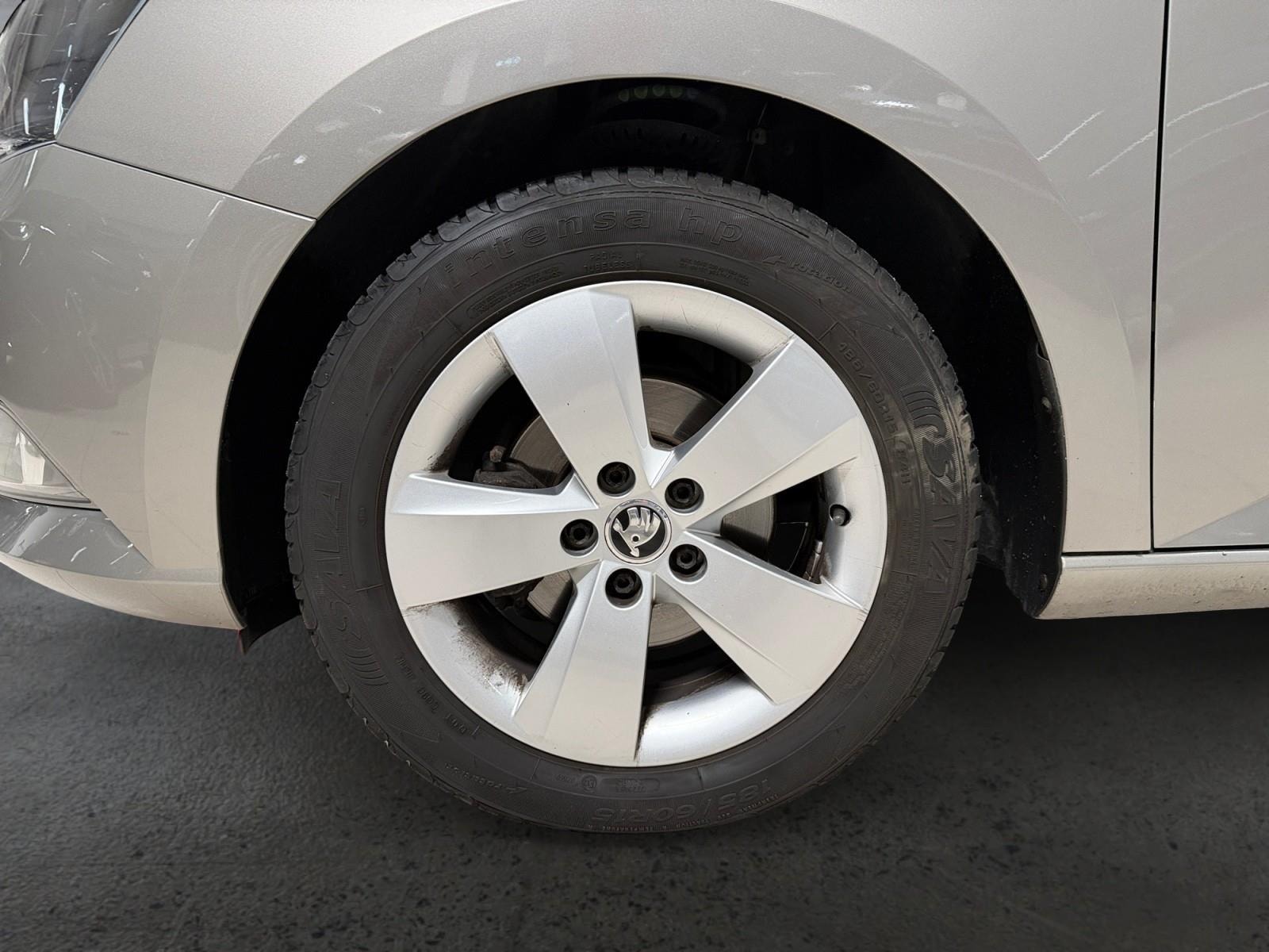 Škoda Fabia 1.0 MPI Manuell, 5-trinn, 75hk, 2017