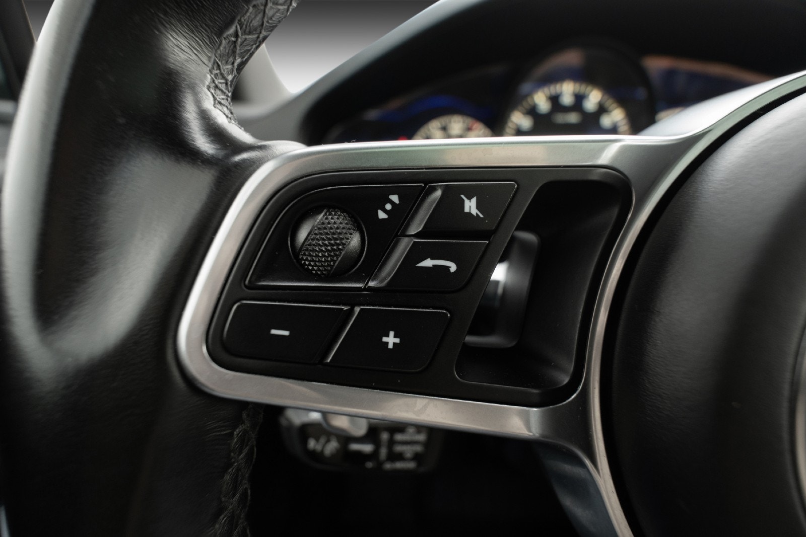 Porsche Cayenne E-Hybrid TipTronic S, 462hp, 2022