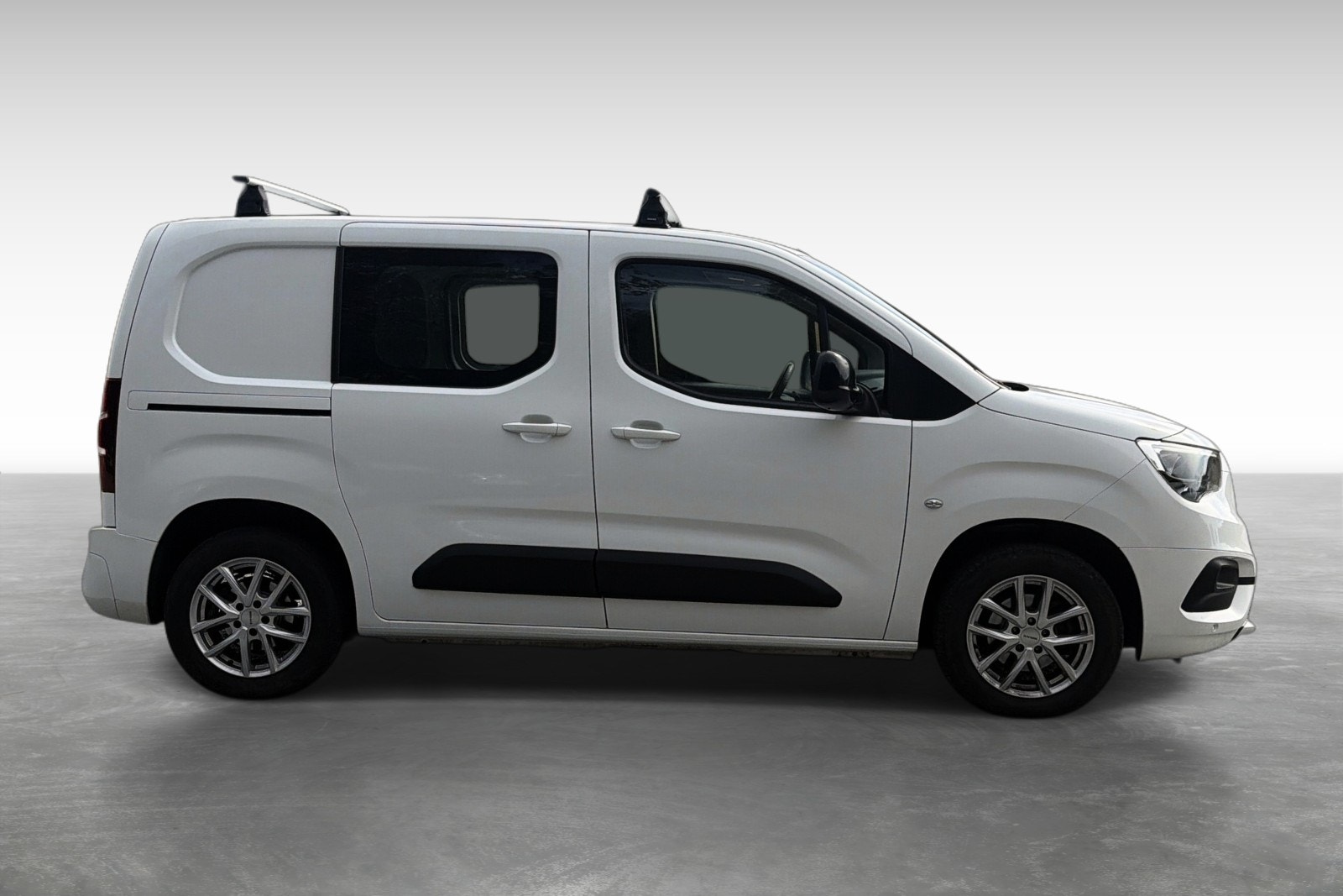 Opel Combo Cargo 1.5 BlueHDi 100 Manual, 6-trins, 102ps, 2021