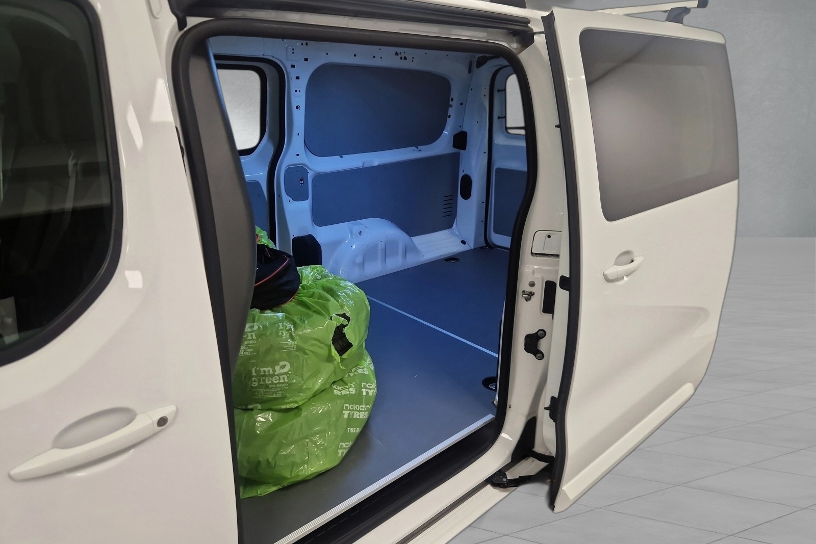 Opel Vivaro-e Panel Van, 136ps, 2022