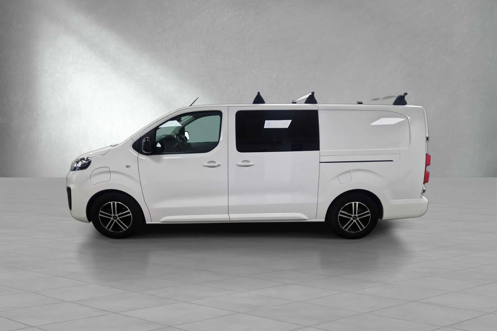 Opel Vivaro-e Panel Van, 136ps, 2022