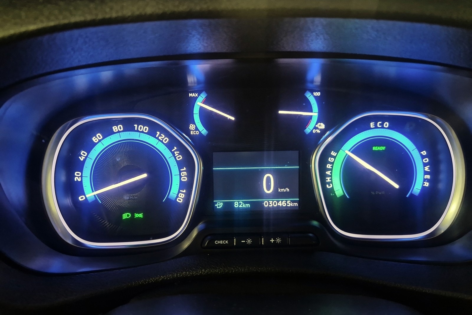 Opel Vivaro-e Panel Van, 136ps, 2022