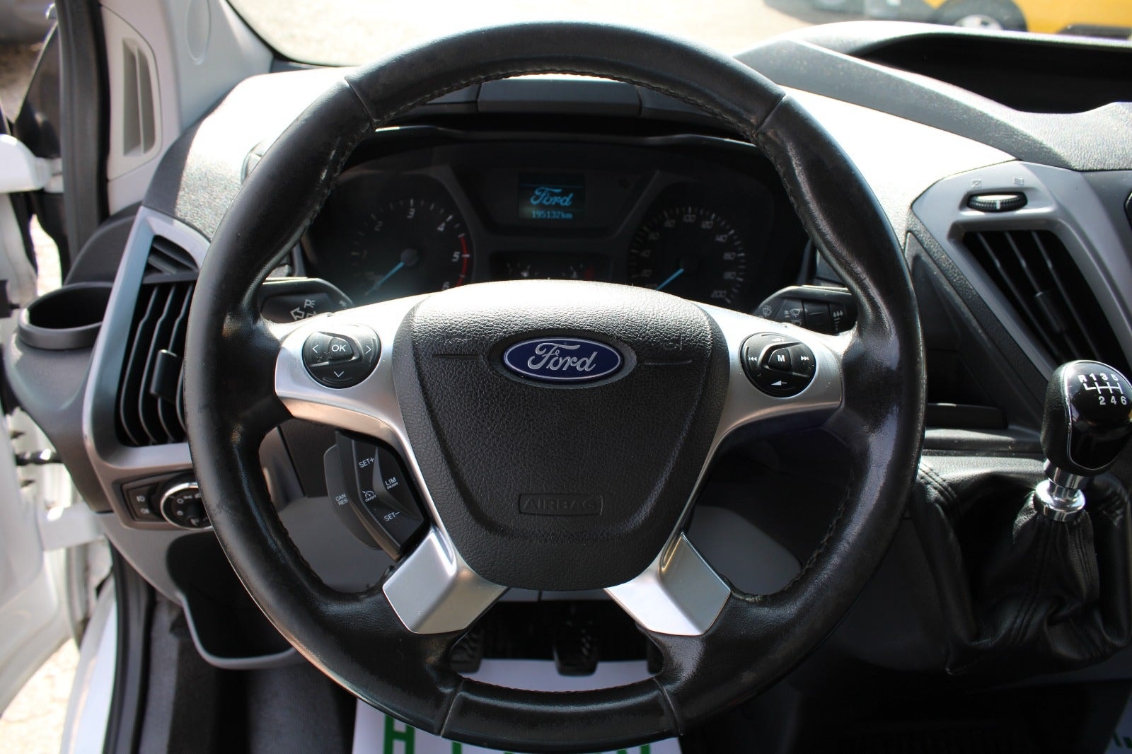 Ford Transit Custom 270 2.0 TDCi Manual, 6-trins, 130ps, 2017