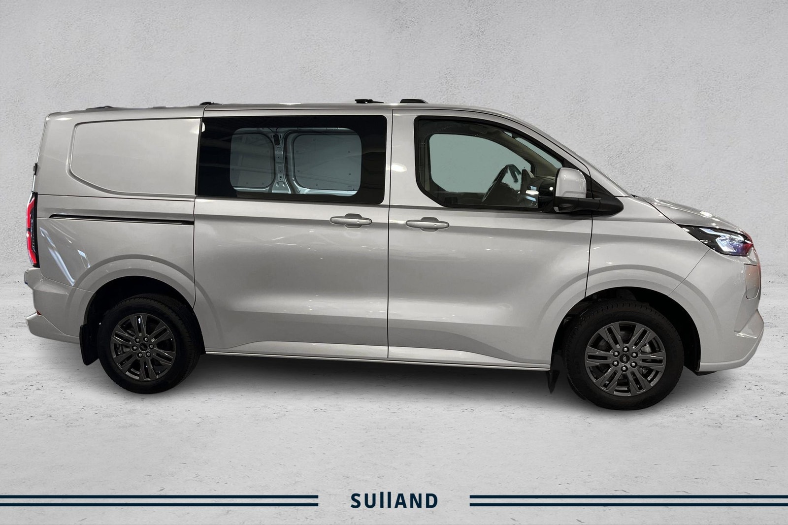 Ford E-Transit Custom 320 82.5 kWh, 218hp, 2024