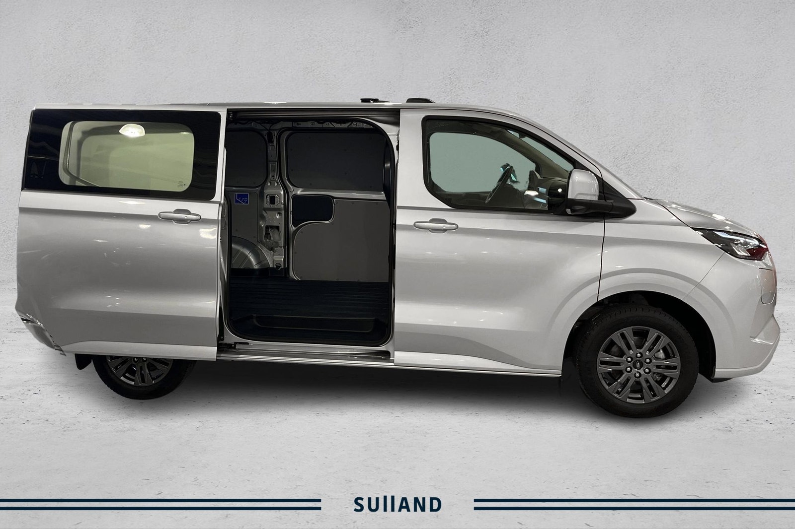 Ford E-Transit Custom 320 82.5 kWh, 218hp, 2024