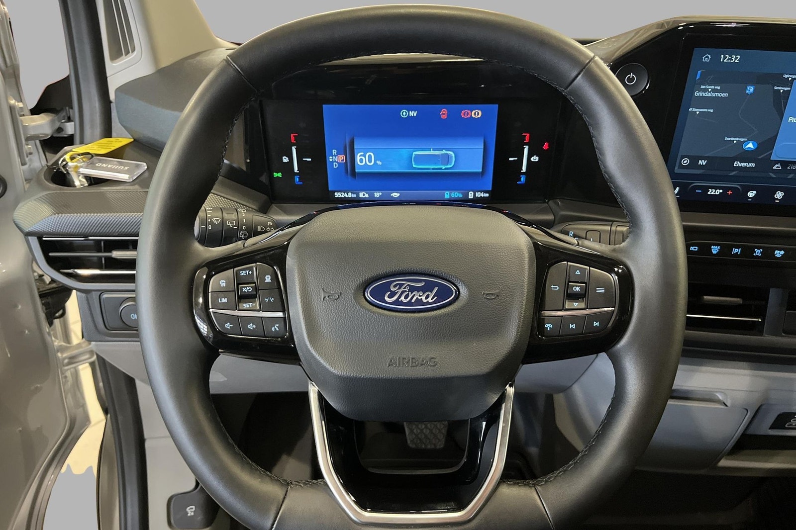 Ford E-Transit Custom 320 82.5 kWh, 218hp, 2024